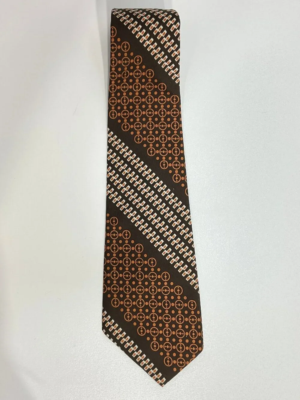 Rivetz of Boston 70s Style Brown Mens Tie